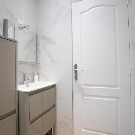 Cozy Et Bien Equipe Pres De Paris Apartment